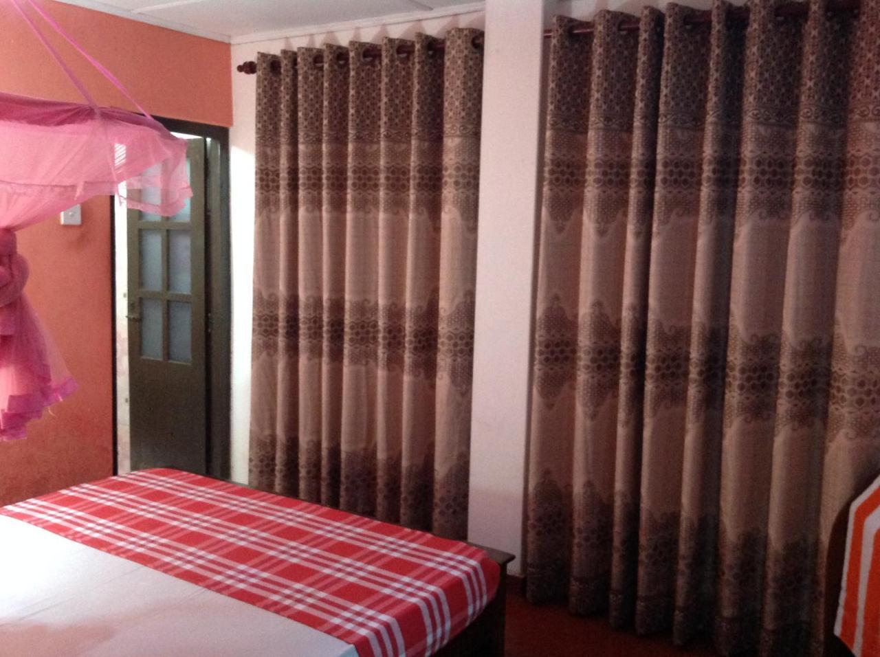 Saman Homestay Tangalle Esterno foto